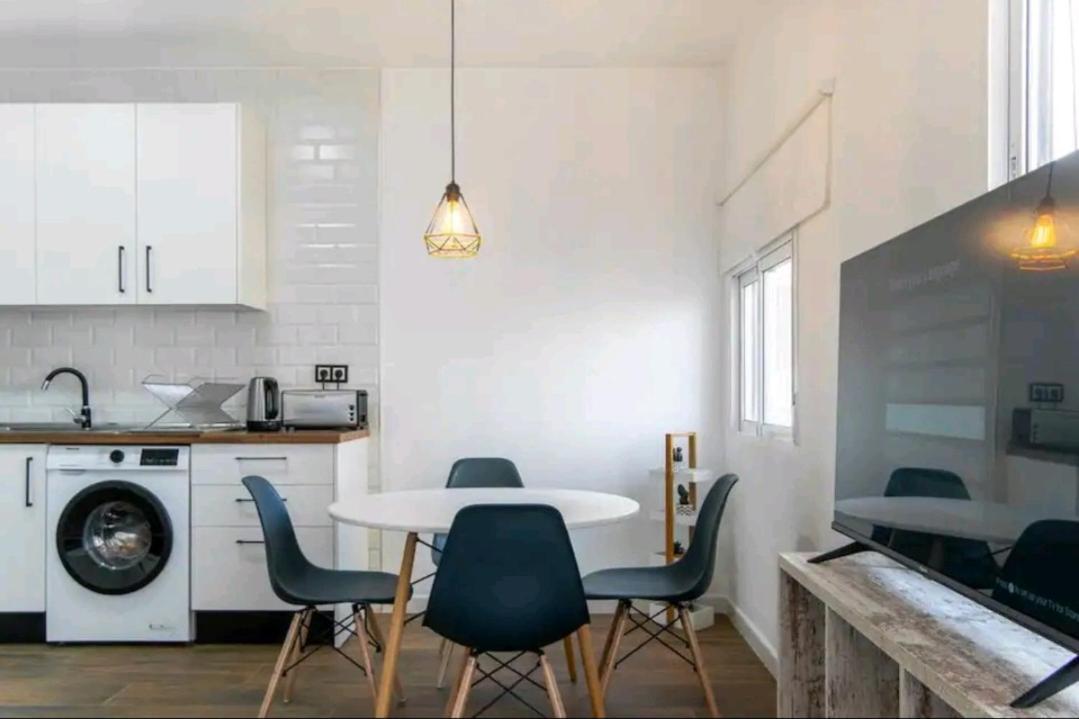 Apartamento Albufereta Cozy Studio With A Great Terrace Alicante Exterior foto